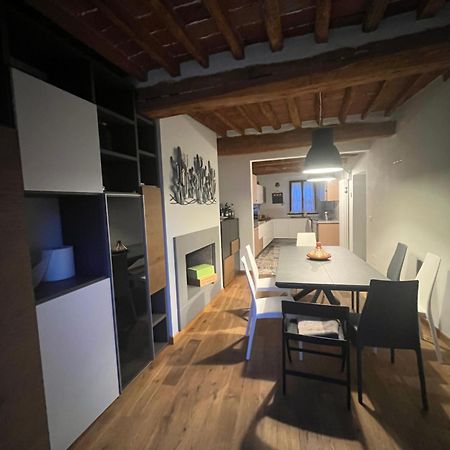 Villa Rosa Calci Eksteriør bilde