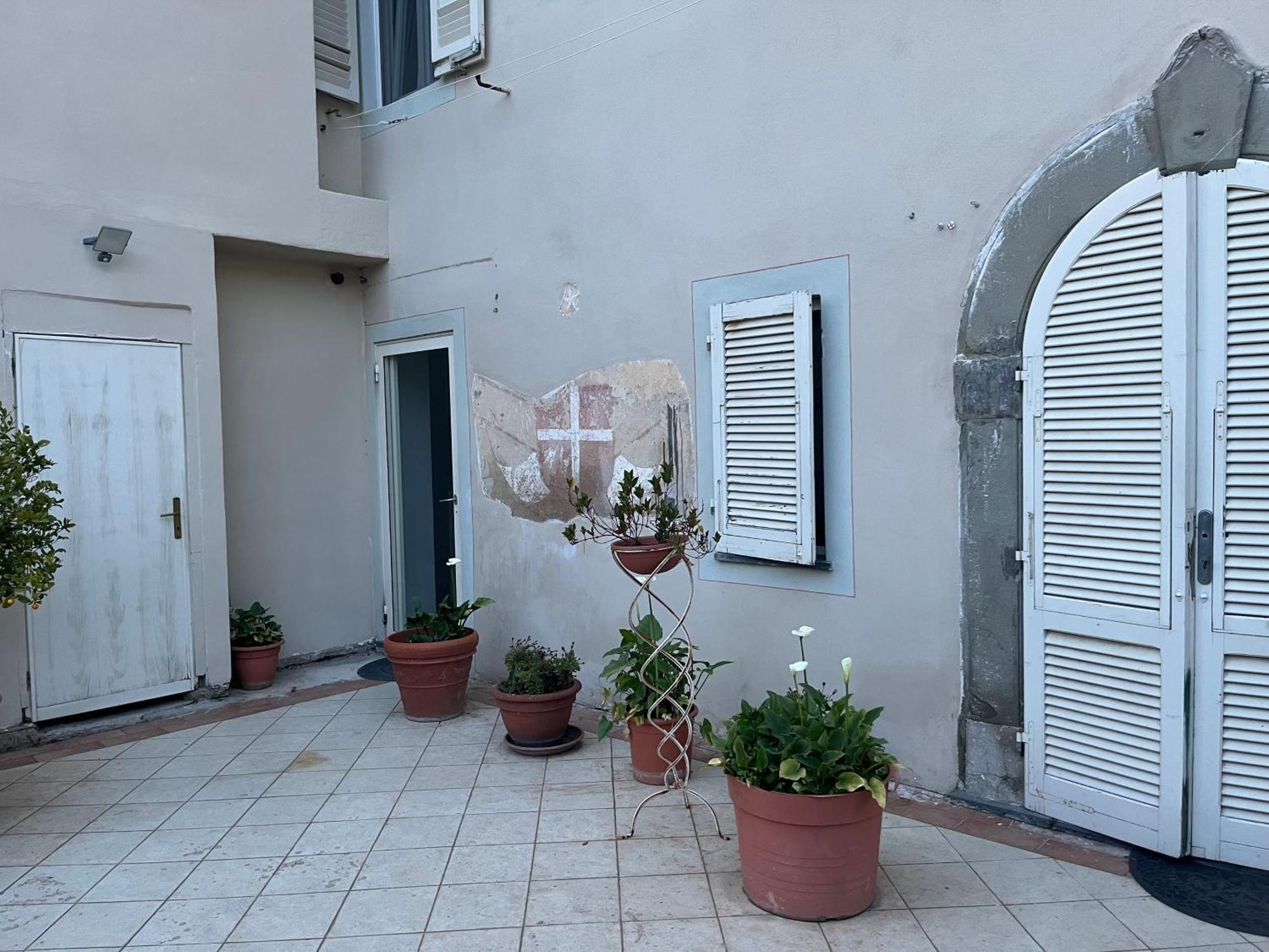 Villa Rosa Calci Eksteriør bilde
